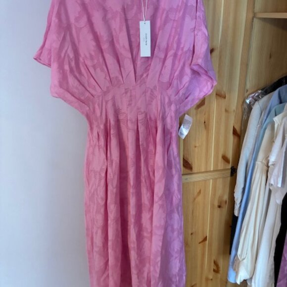 Ever New Dress Pink Drees - Picture 2 of 6